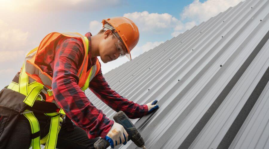 Professional Emergency Roof Repairs services in Connell, WA